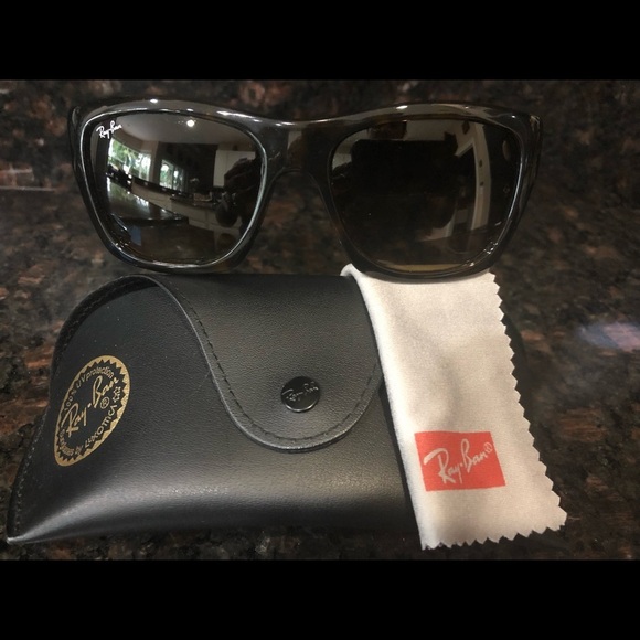 RAY-BAN SUNGLASSES 4194 710/85 POLARIZED AUTHENTIC KID SIZE main image 4